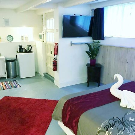 Amsterdam At Home מראה חיצוני תמונה
